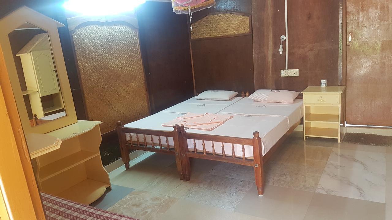 Kerala Bamboo House Hotel Varkala Luaran gambar